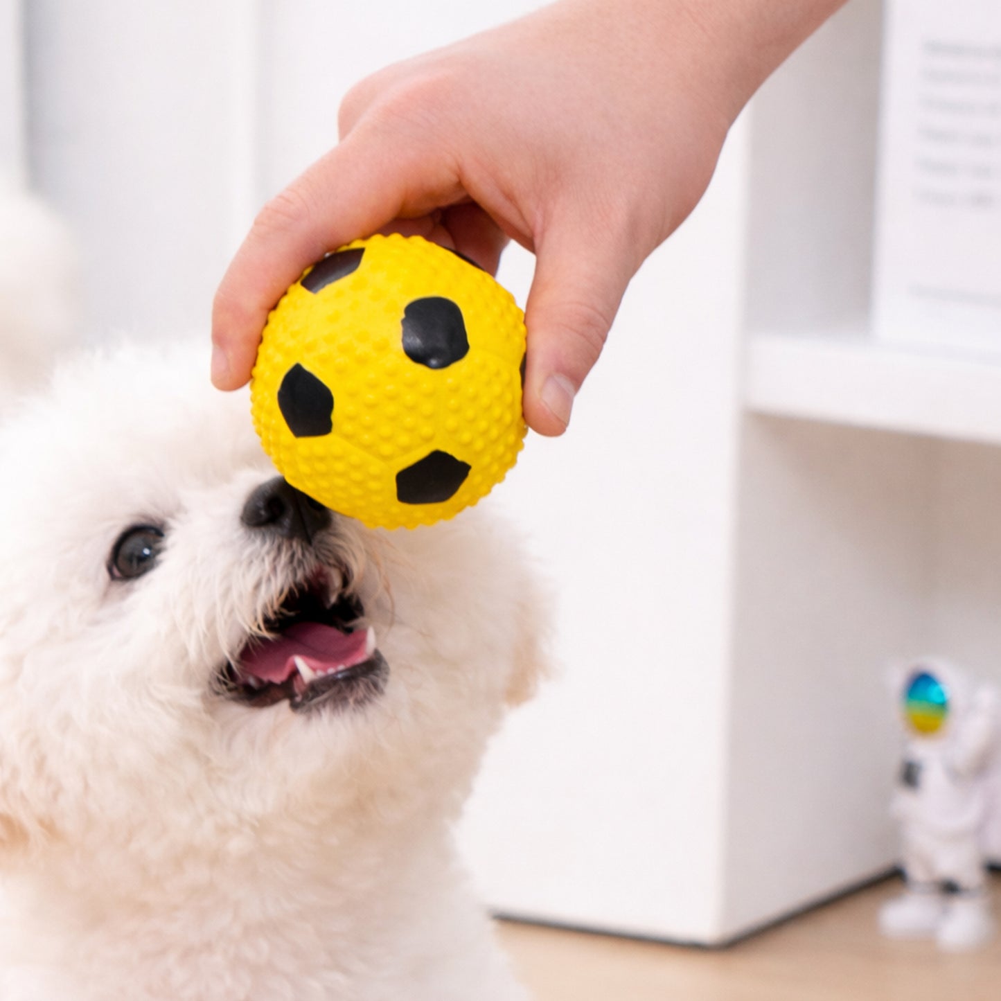Natural Latex Squeaky Soccer Ball Toy (Yellow)